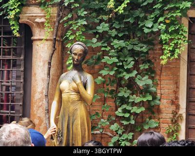 Verona – Italy’s Romantic Masterpiece